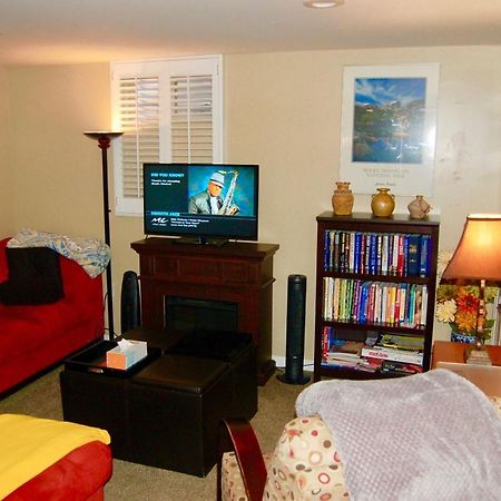 Blue Bear Den 3Br 2Ba Dtc Private Apt Hot Tub ภายนอก รูปภาพ