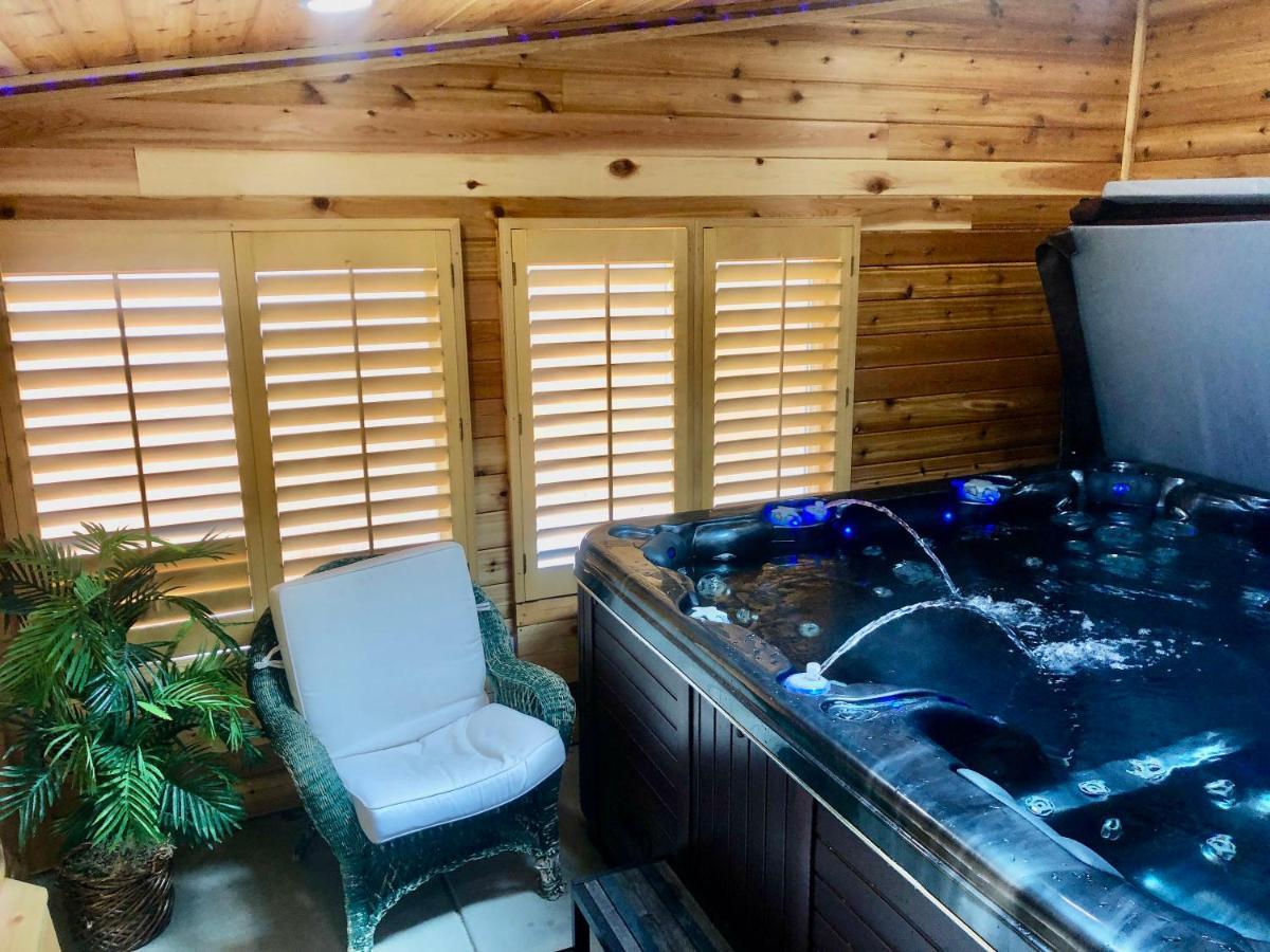 Blue Bear Den 3Br 2Ba Dtc Private Apt Hot Tub ภายนอก รูปภาพ