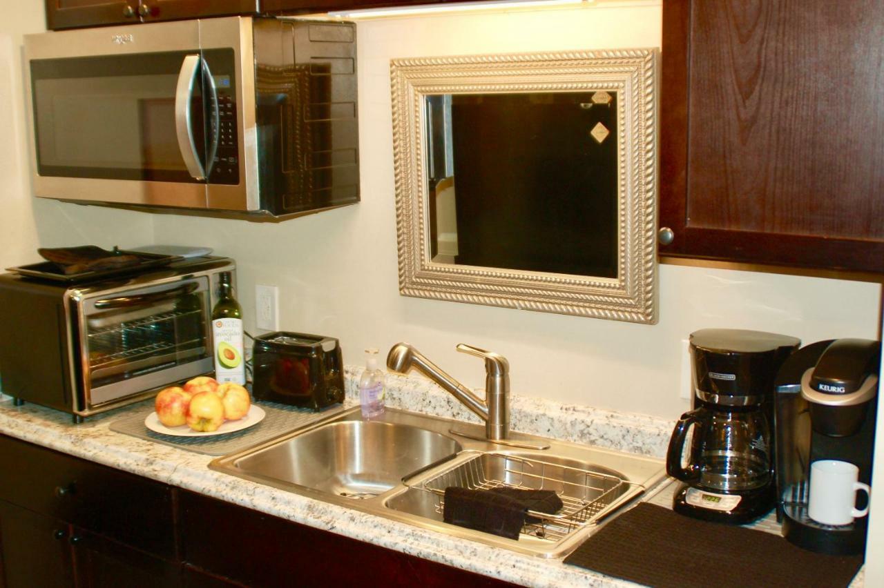 Blue Bear Den 3Br 2Ba Dtc Private Apt Hot Tub ภายนอก รูปภาพ
